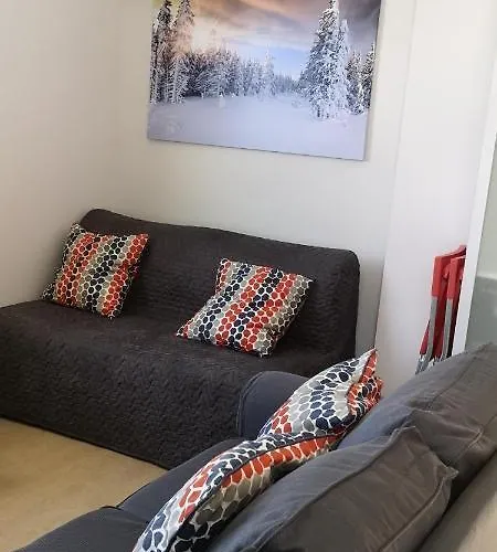 Hotell Miramar Apartamento A Pie De Pistas Zona Baja *