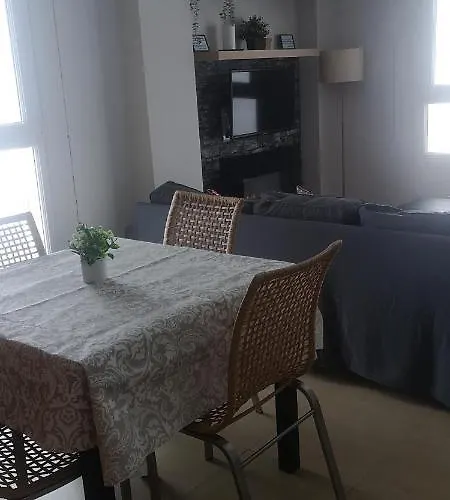 Miramar Apartamento A Pie De Pistas Zona Baja فندق